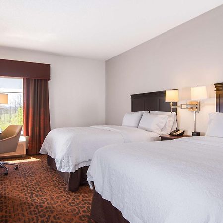 Hampton Inn Parkersburg/Mineral Wells Exterior photo