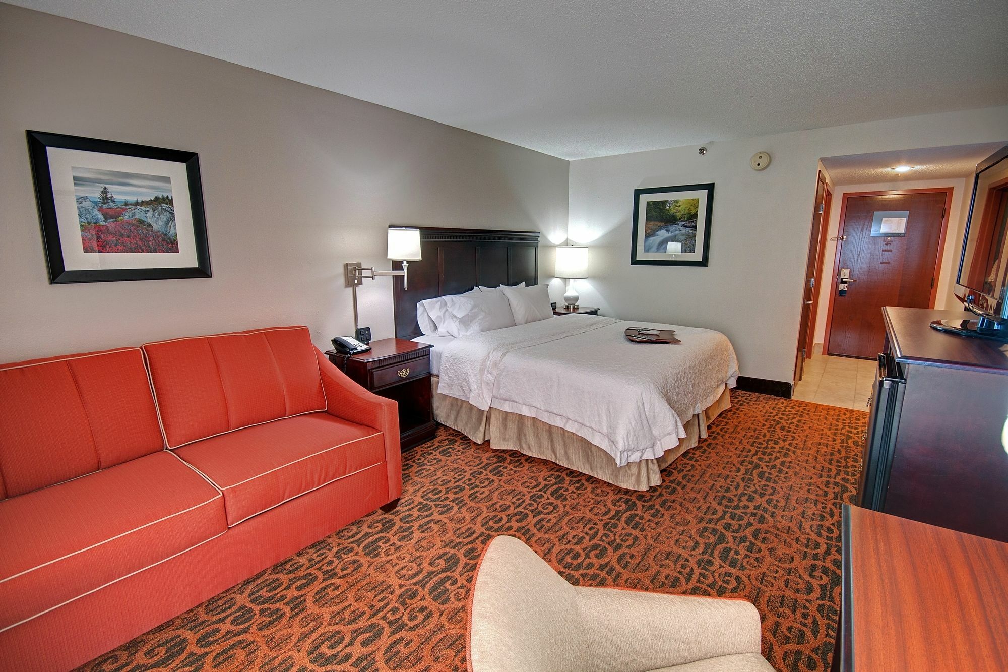 Hampton Inn Parkersburg/Mineral Wells Exterior photo